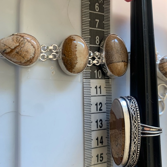 Sold out - Picture 8 of 12